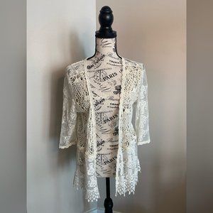 Elegant 3/4 Sleeve Lace & Crochet Shrug
